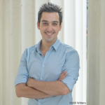 Jonathan Perez Communicateur Pro